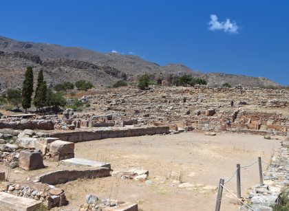 Zakros, Sitia, Traditional Village, archaiological site, hiking rute, places to visit in Crete, Best beaches Crete